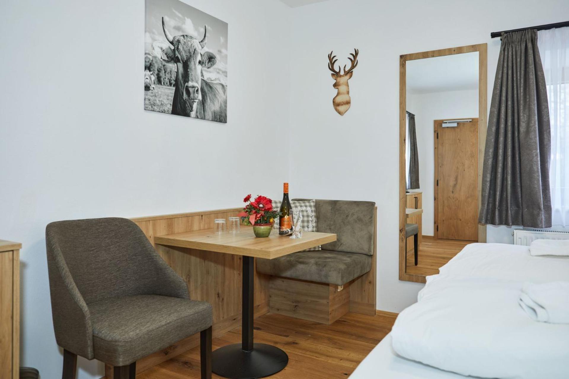 Gasthaus Ulrichshoegl Piding Eksteriør bilde